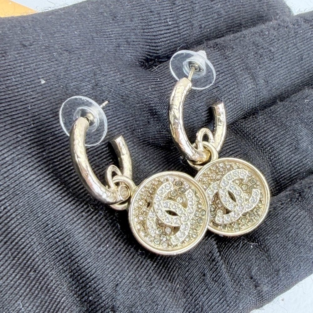 Chanel Crystal Cc Hammered Drop Earrings - Picture 9 of 9